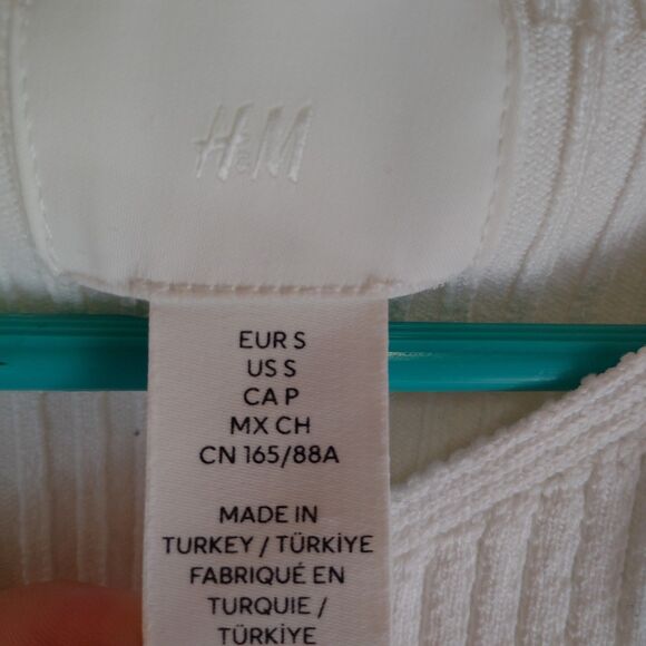 Lot Of 5 Bundle beachy casual Tops Sweaters young contemporary size small - Picture 15 of 16